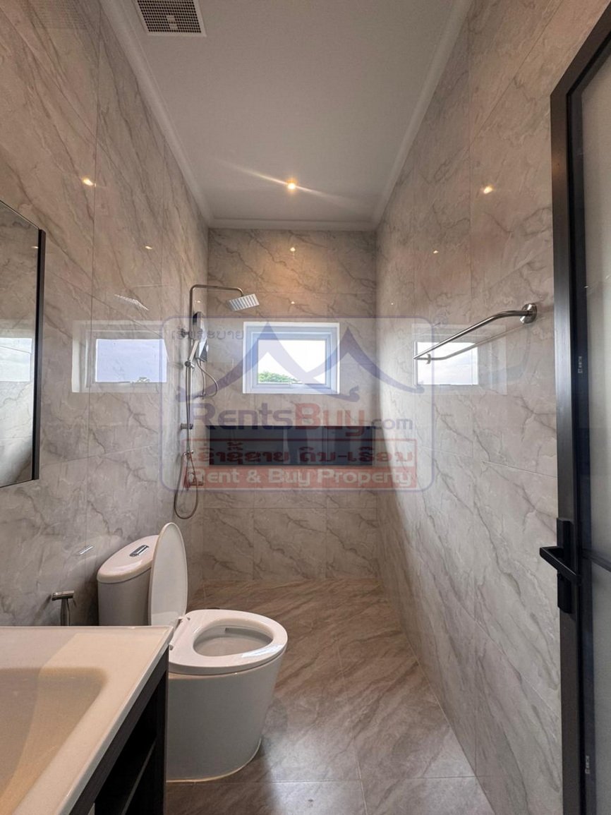 6720-Luxurious Two-Storey Villa for Rent in Sisattanak District