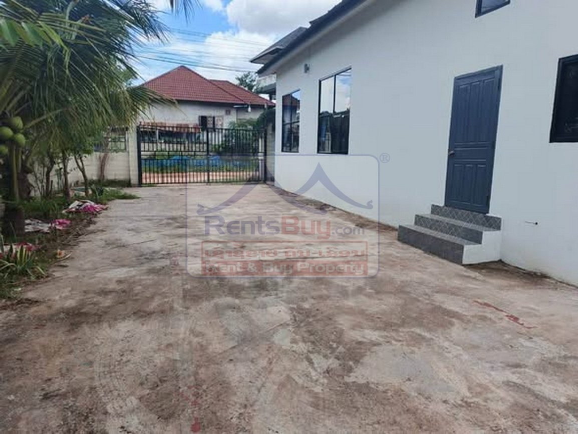 6738-Charming Rental Home Near National Circus (Excellent Access & Parking)
