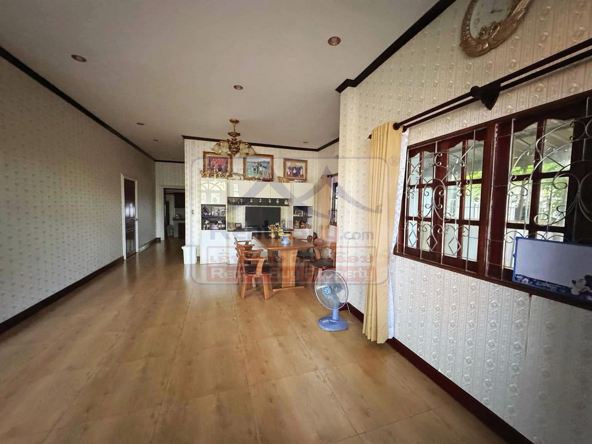 6746-Fully Furnished Modern 2-Bedroom Rental Near That Luang