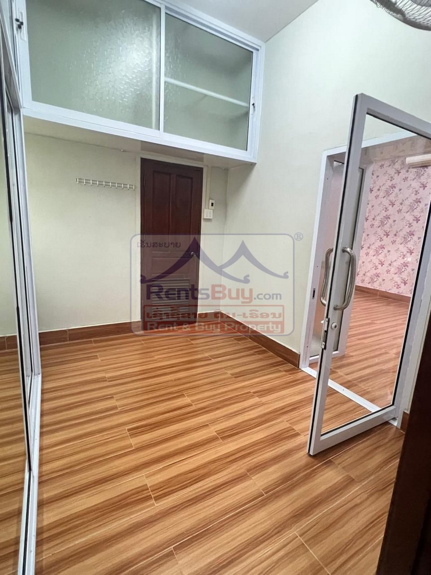 houseforrent04 6721-Elegant 5-Bedroom Villa for Rent near Wattay Airport, Vientiane