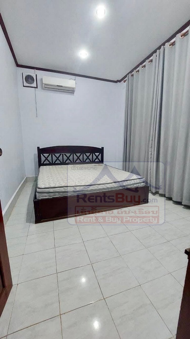 houseforrent04 6760-Charming Villa Near National Convention Center: Your Ideal Lifestyle Home