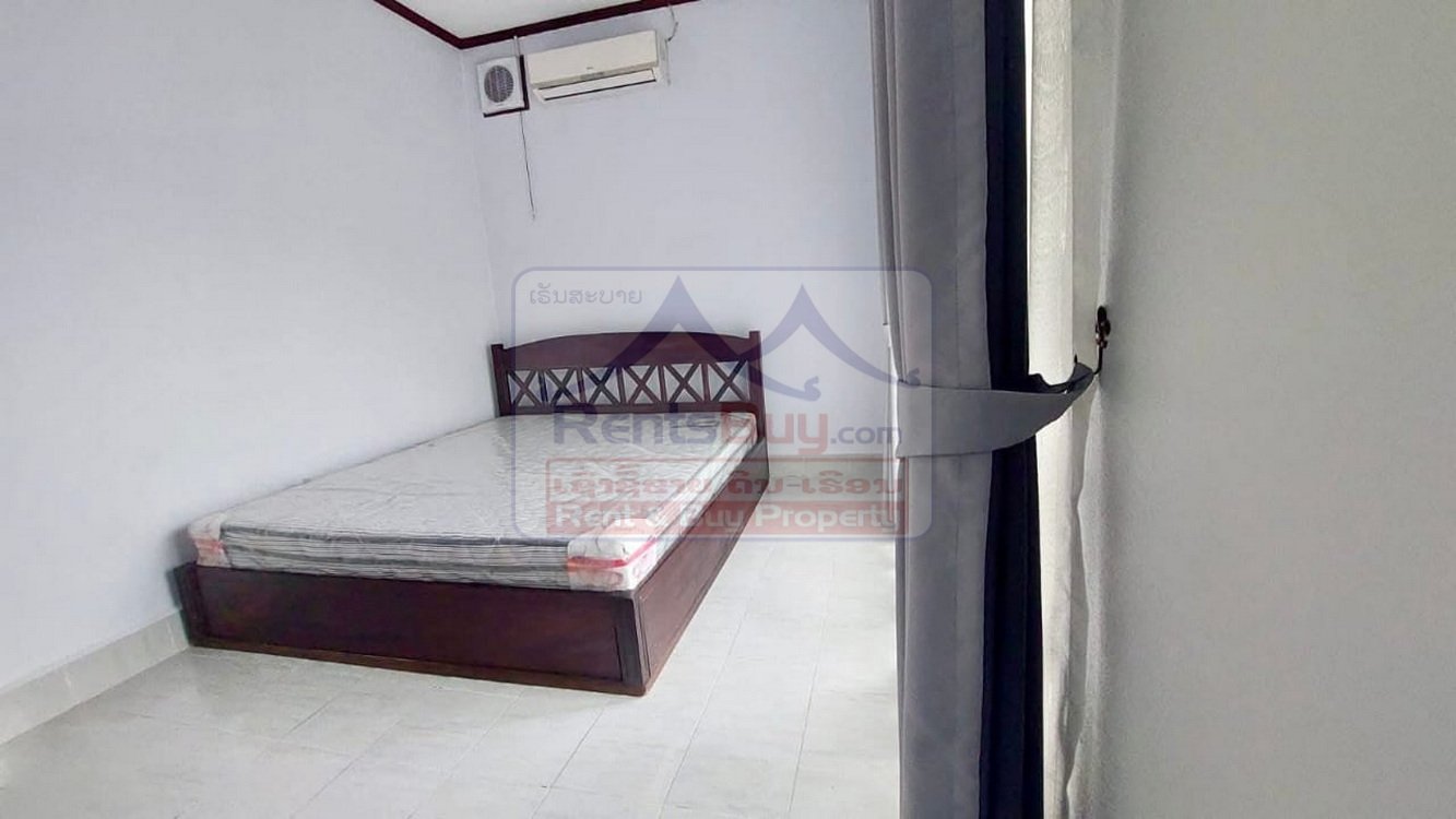 houseforrent05 6760-Charming Villa Near National Convention Center: Your Ideal Lifestyle Home