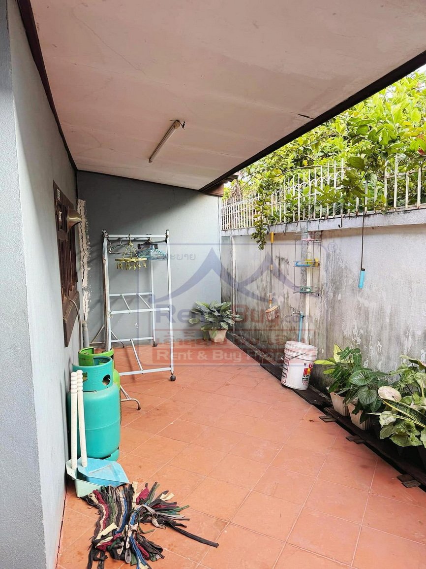 6746-Fully Furnished Modern 2-Bedroom Rental Near That Luang