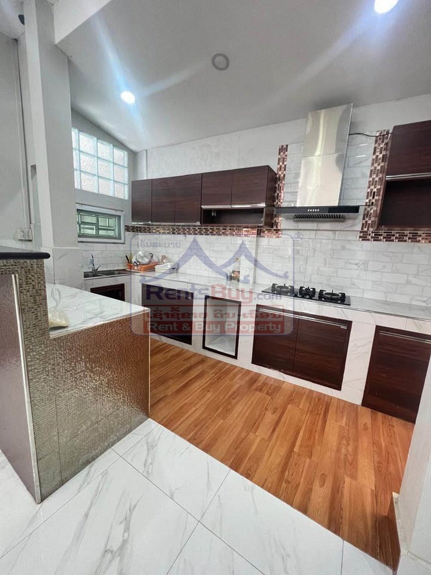 houseforrent07 6721-Elegant 5-Bedroom Villa for Rent near Wattay Airport, Vientiane