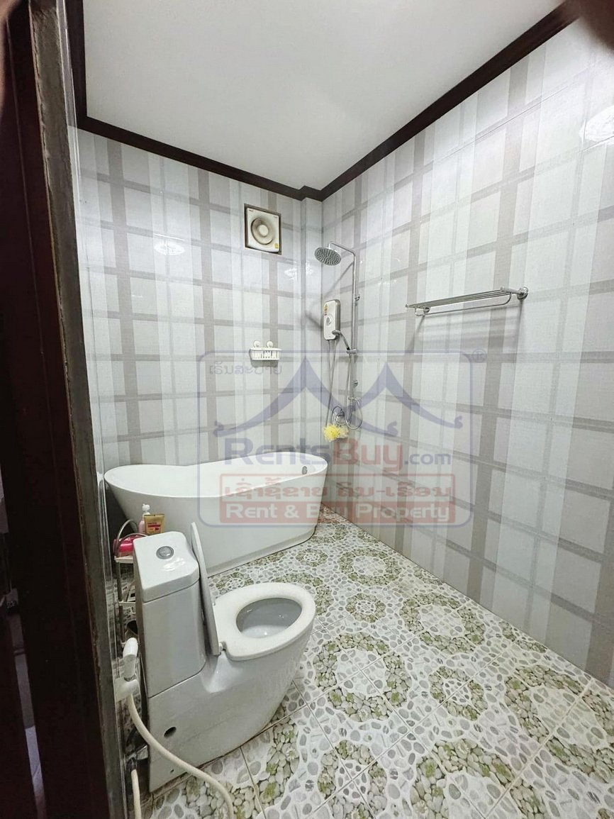 6746-Fully Furnished Modern 2-Bedroom Rental Near That Luang