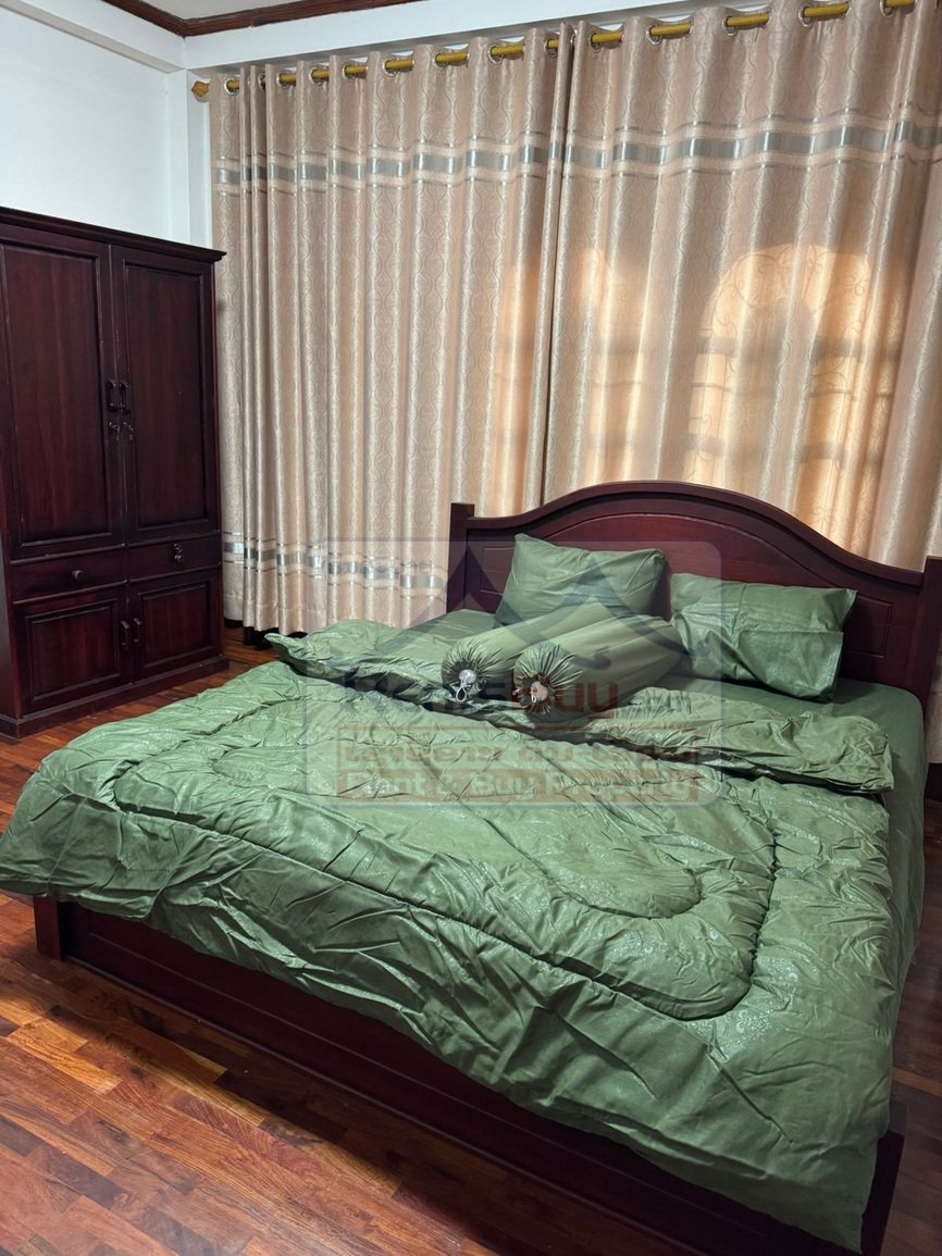 6756-Exceptional Two-Storey Villa: Prime Location & Ultimate Comfort