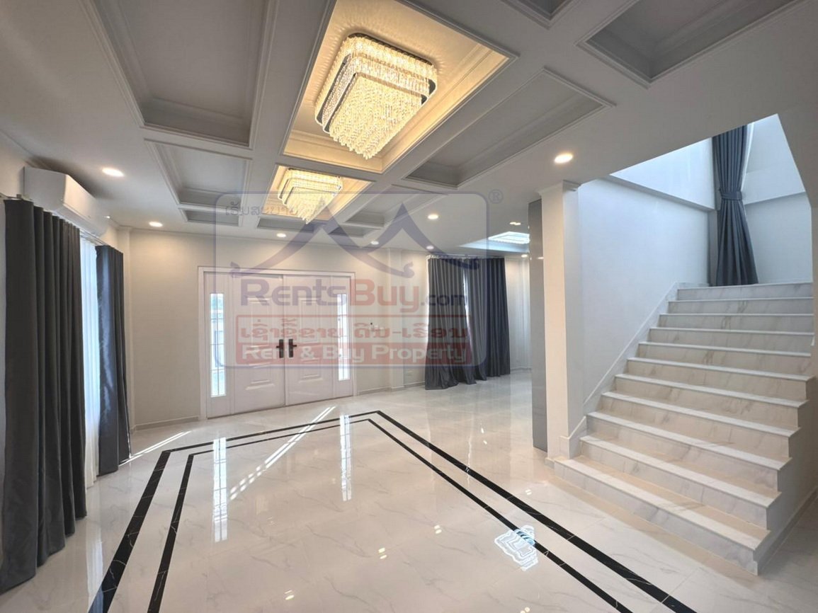 6720-Luxurious Two-Storey Villa for Rent in Sisattanak District