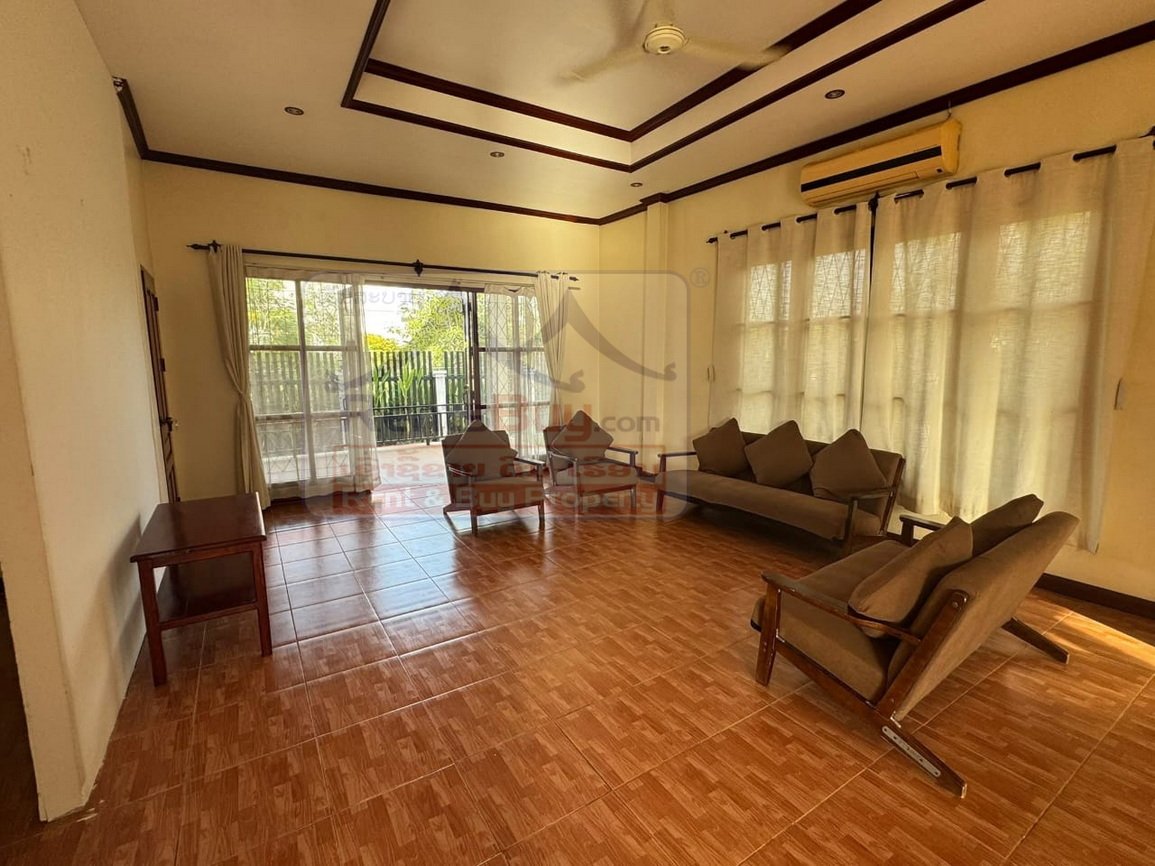 6725-Beautiful Living: Stylish, Furnished House in Safe Sisattanak District