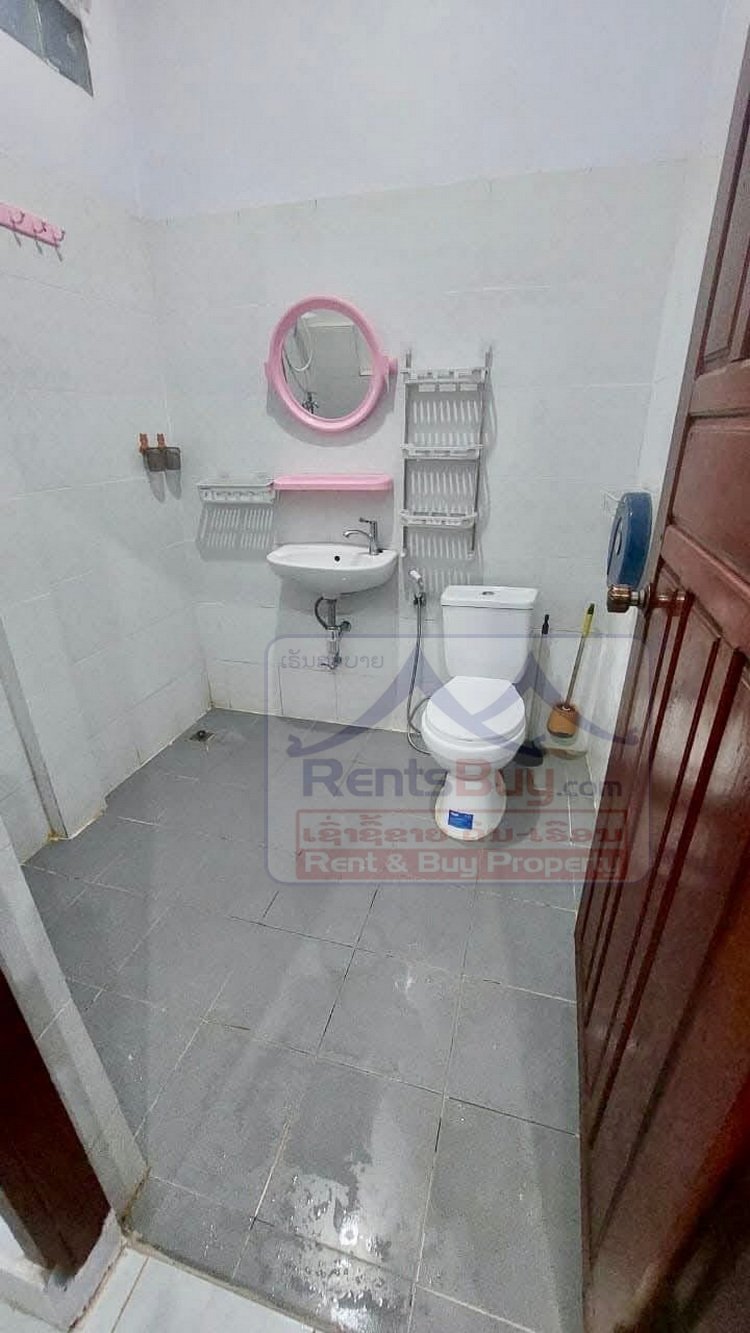 houseforrent08 6760-Charming Villa Near National Convention Center: Your Ideal Lifestyle Home