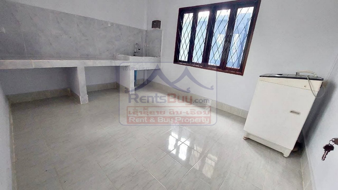 houseforrent09 6760-Charming Villa Near National Convention Center: Your Ideal Lifestyle Home