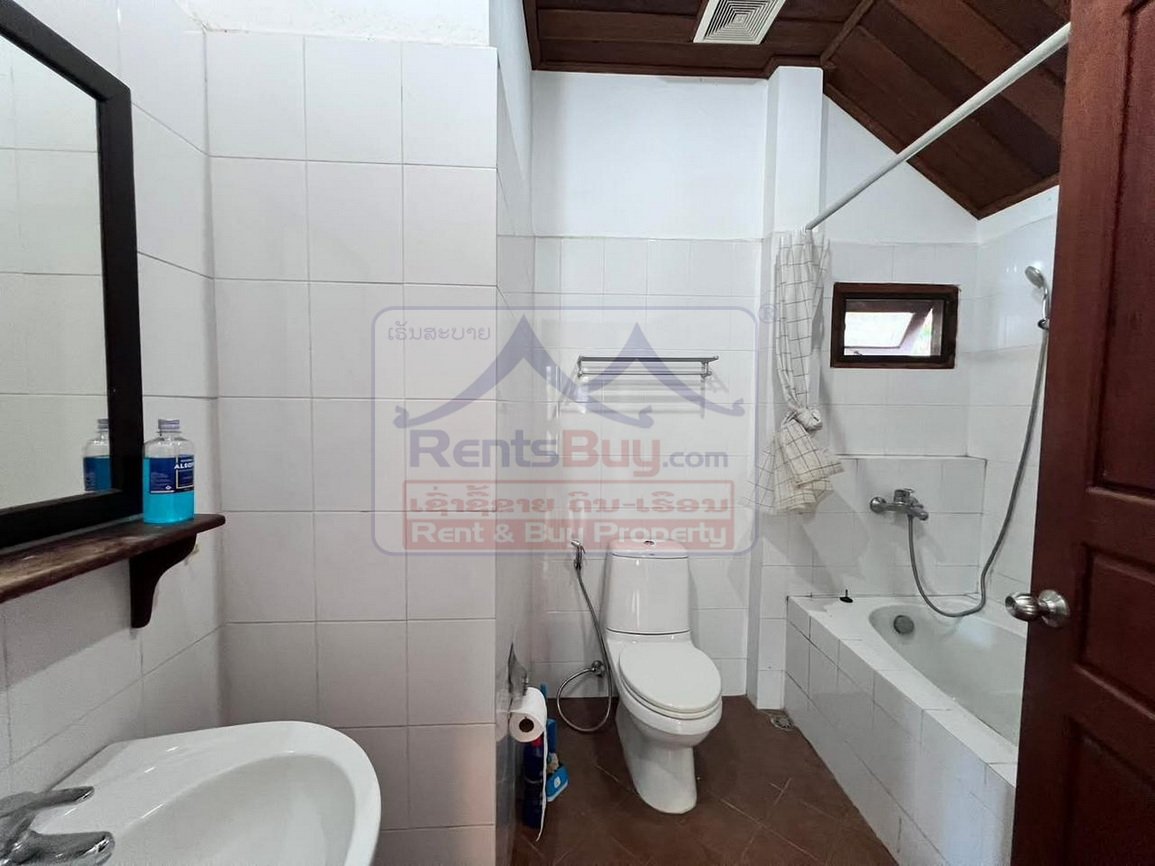 6748-Prime Location Rental: Flexible 2+ Bed, 4 Bath Home Near Mekong & U.S. Embassy