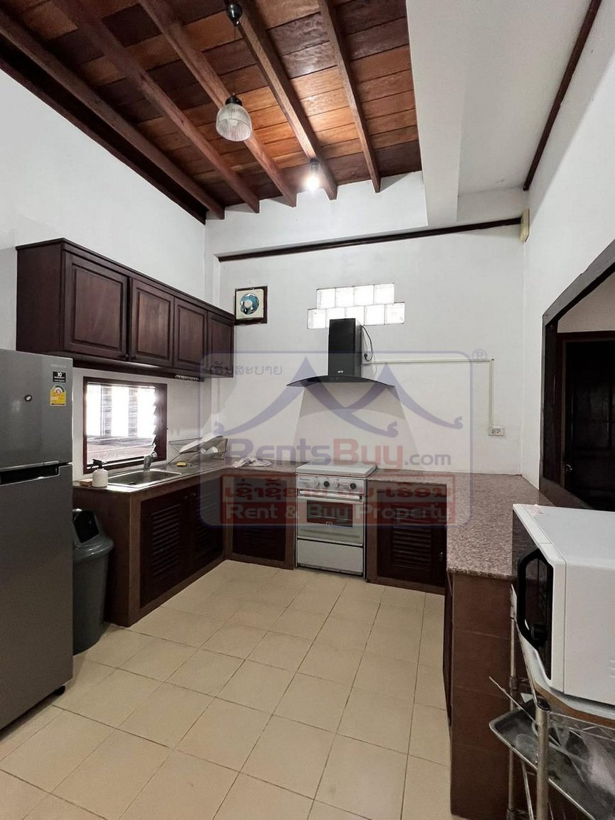 6748-Prime Location Rental: Flexible 2+ Bed, 4 Bath Home Near Mekong & U.S. Embassy