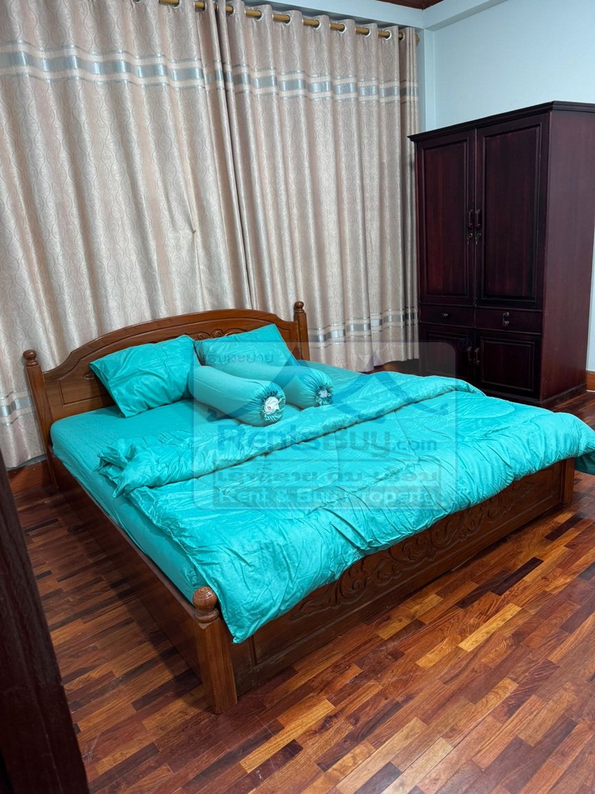 6756-Exceptional Two-Storey Villa: Prime Location & Ultimate Comfort