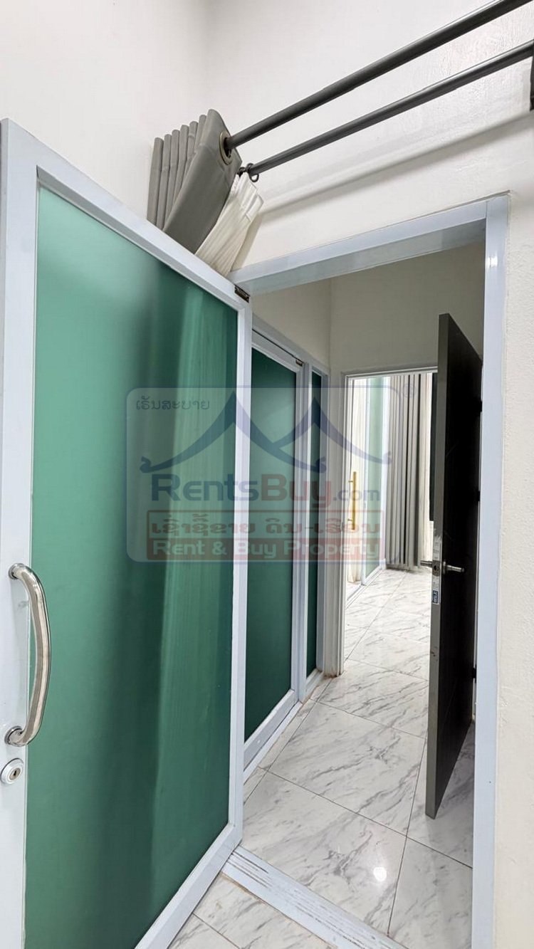 houseforrrent01 6736-Spacious Modern Two-Story Home Near Sangjiang Market