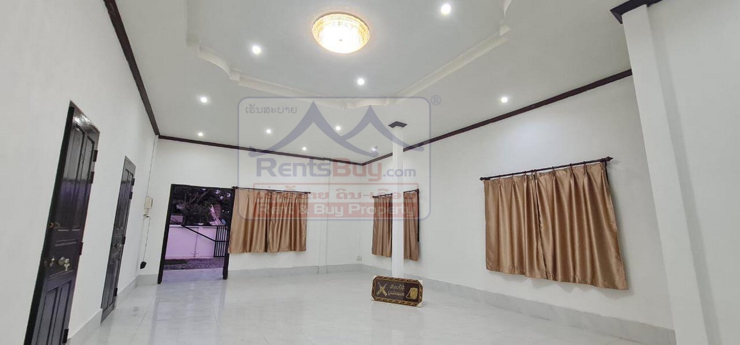 6731-Move-In Ready 3-Bed/4-Bath Villa for Rent Near Vientiane Airport