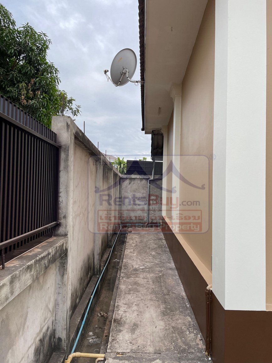 6726-Fully Furnished Modern Villa in Prime Convention Center Area