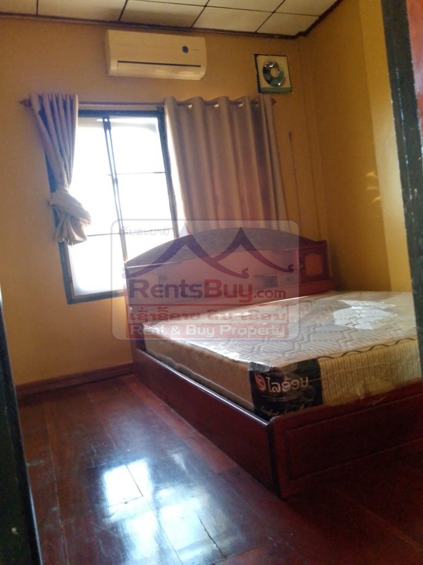 houseforrent02 6784-Spacious 4-Bedroom Fully Furnished Villa for Rent – Only 5 km from Wattay International Airport