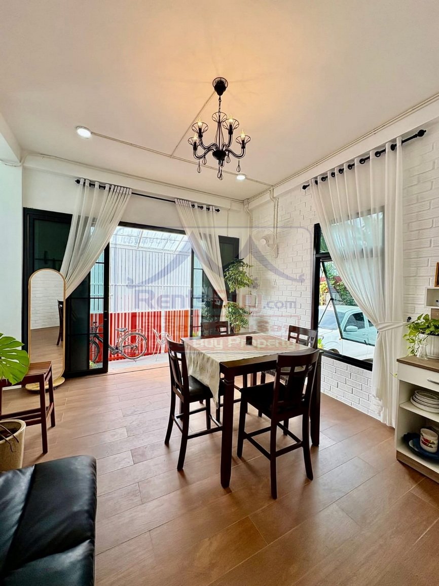 houseforrent03 6775-Prime Shophouse-Office for Rent: Prestigious Thatluang Location – Less Than 10 Minutes to Vientiane City Center