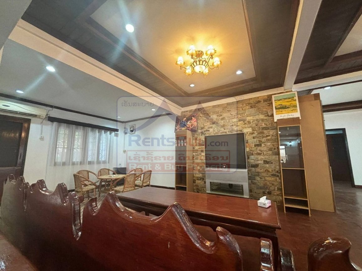 houseforrent03 6761-House for Rent near That Luang, Patuxay Area, Vientiane Capital