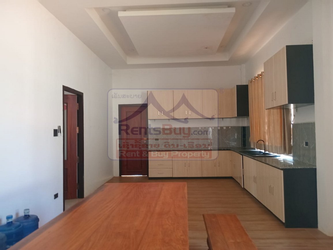 6798-Luxurious Fully Furnished 3-Bedroom Villa for Rent Near National University