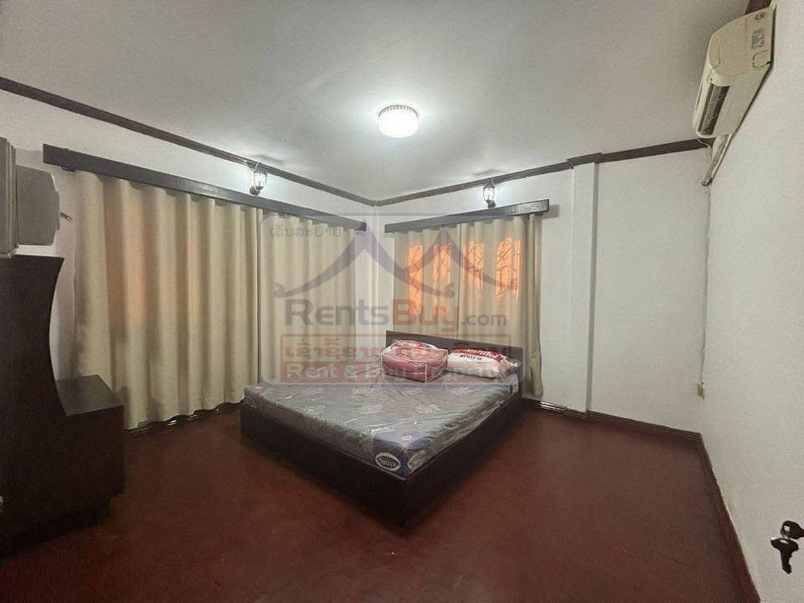 houseforrent05 6761-House for Rent near That Luang, Patuxay Area, Vientiane Capital