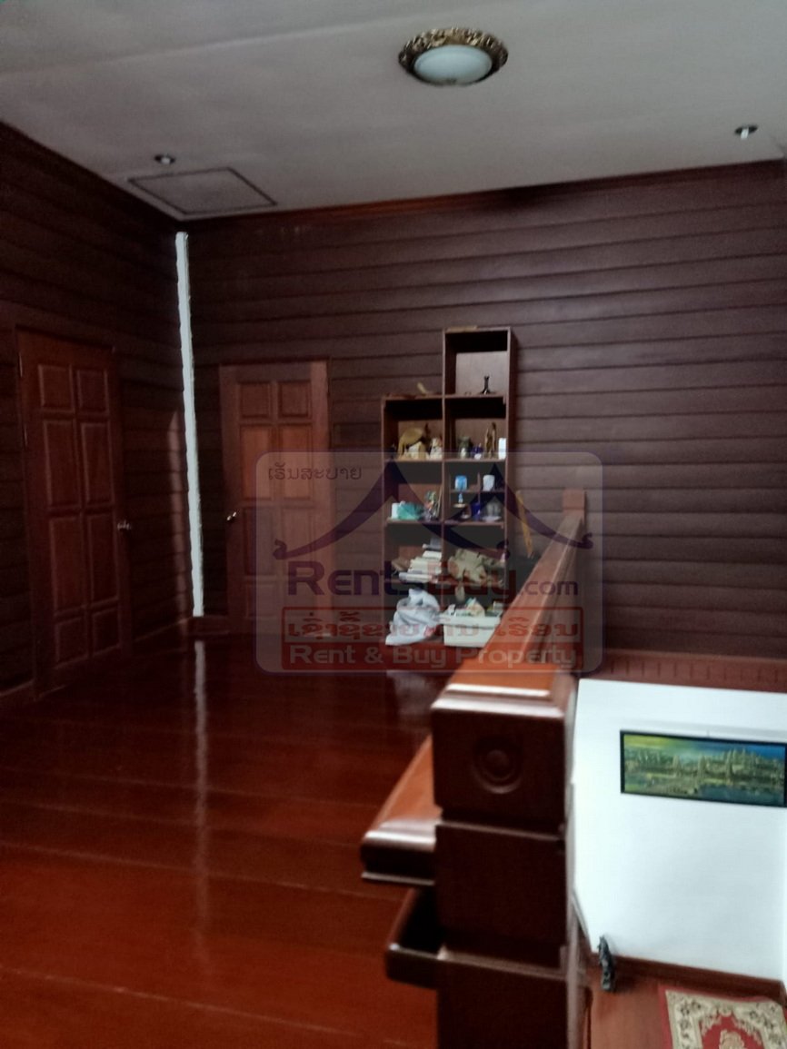6776-Spacious Lao-Style Modern Compound Residence for Rent in Prime That Luang District, Vientiane