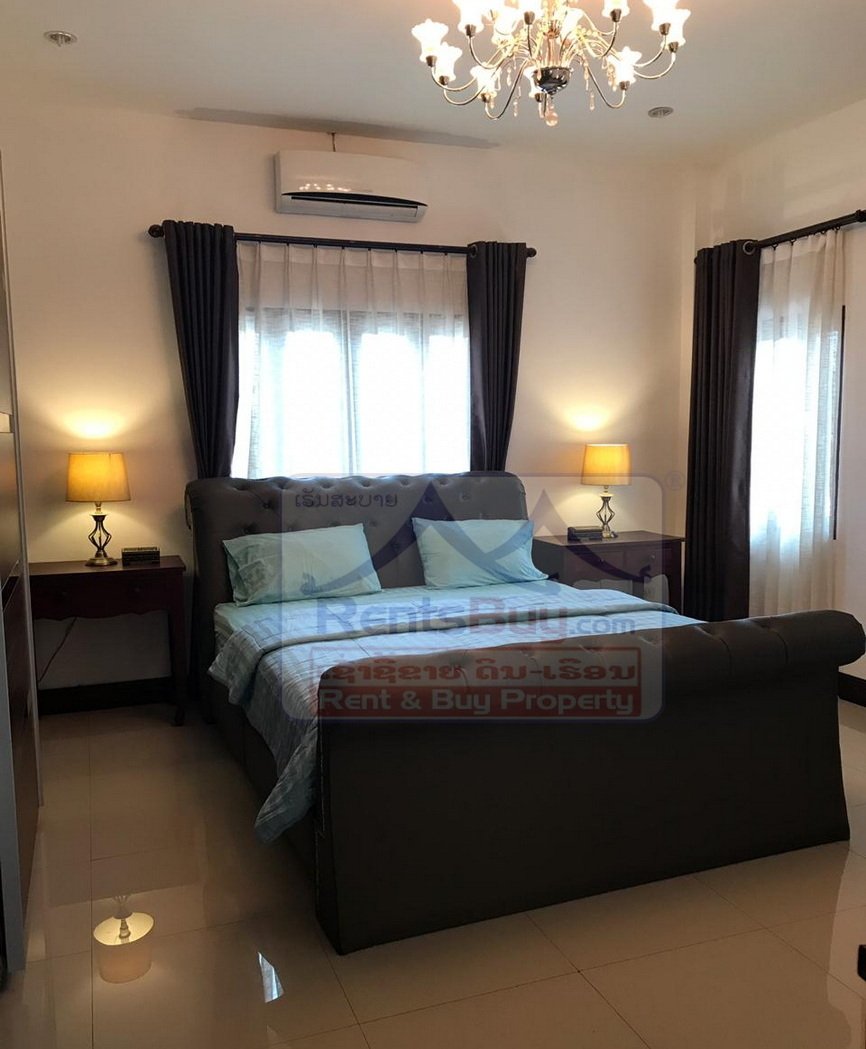 6766-Luxurious 4-Bedroom Family Home Near Patuxay Monument – Vientiane