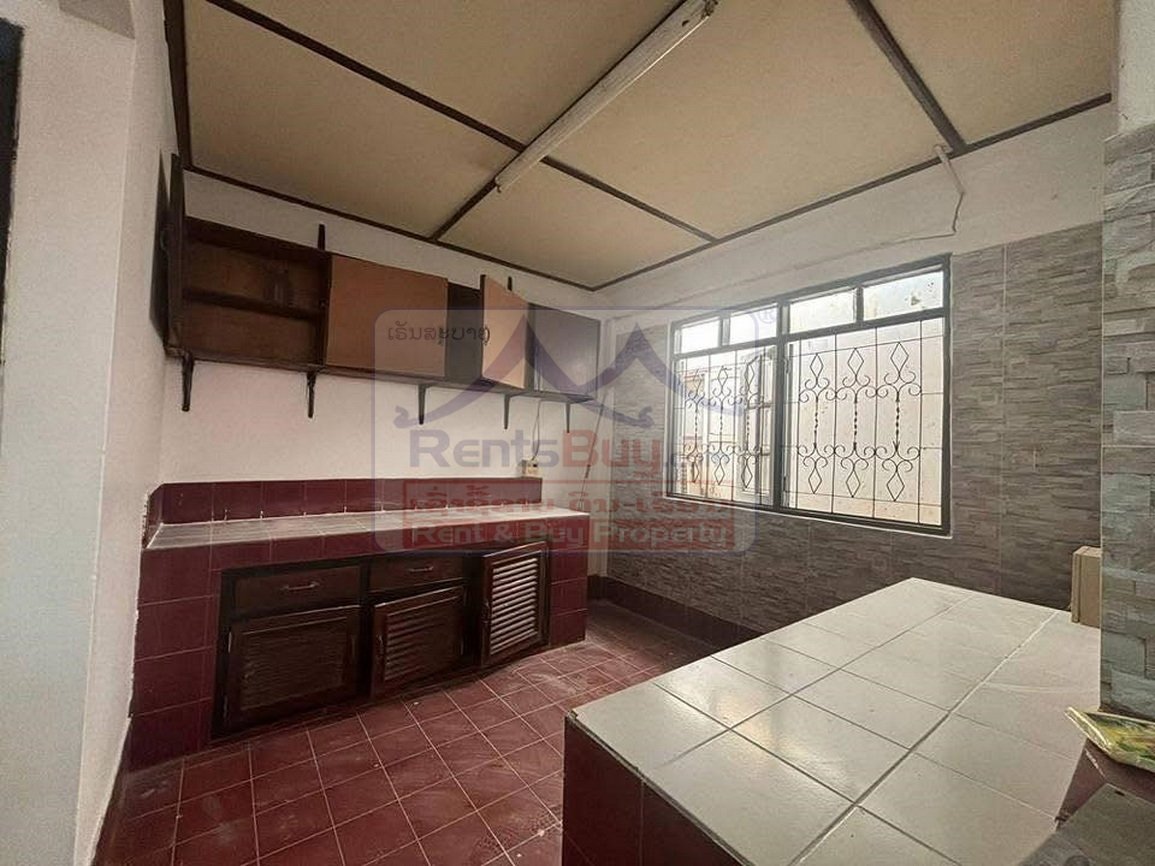 houseforrent08 6761-House for Rent near That Luang, Patuxay Area, Vientiane Capital