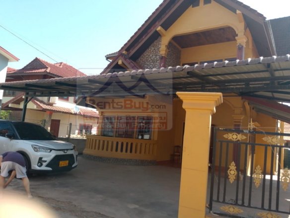 6784-Spacious 4-Bedroom Fully Furnished Villa for Rent – Only 5 km from Wattay International Airport