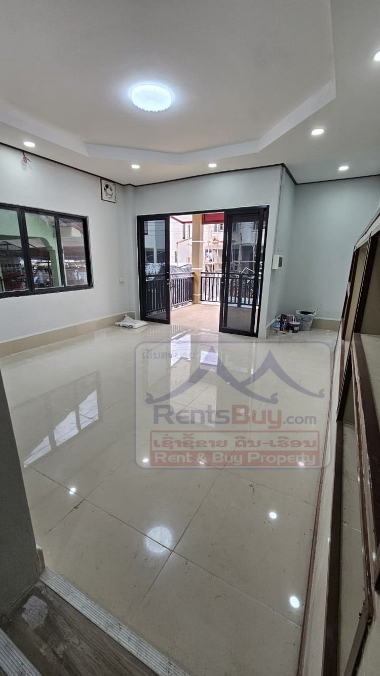 6763-Modern 3-Bedroom Half-Storey Home Near National Circus – Fully Furnished & Move-In Ready!