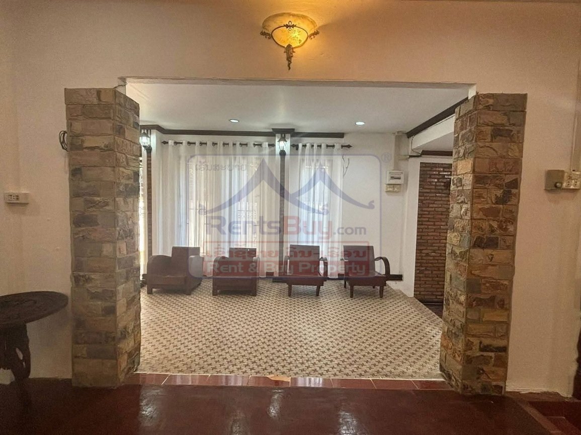 houseforrent11 6761-House for Rent near That Luang, Patuxay Area, Vientiane Capital