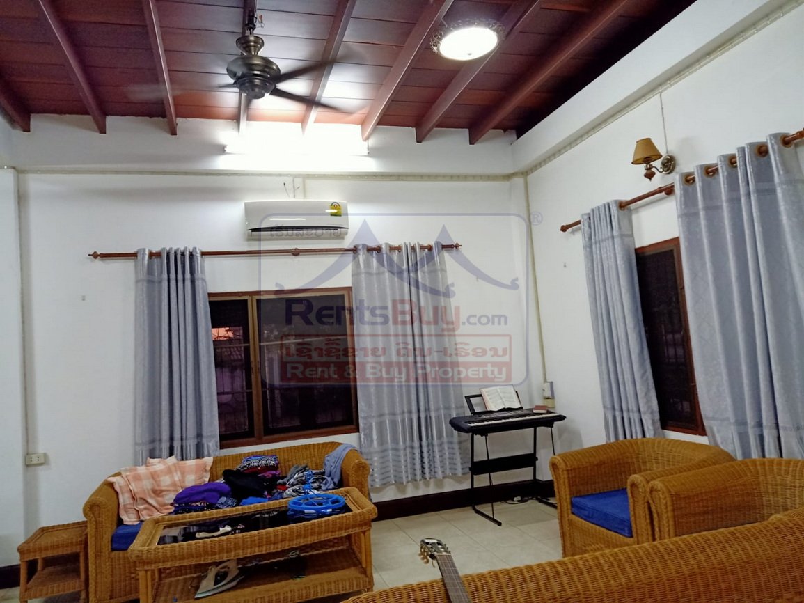 6776-Spacious Lao-Style Modern Compound Residence for Rent in Prime That Luang District, Vientiane