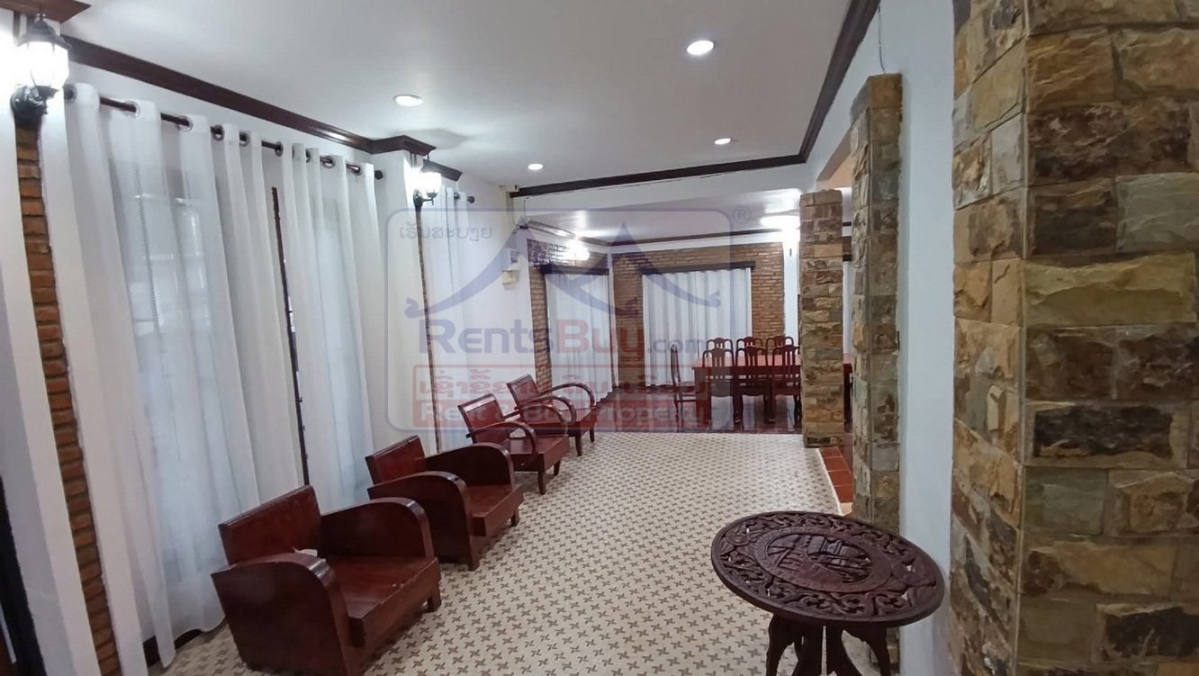 houseforrent12 6761-House for Rent near That Luang, Patuxay Area, Vientiane Capital