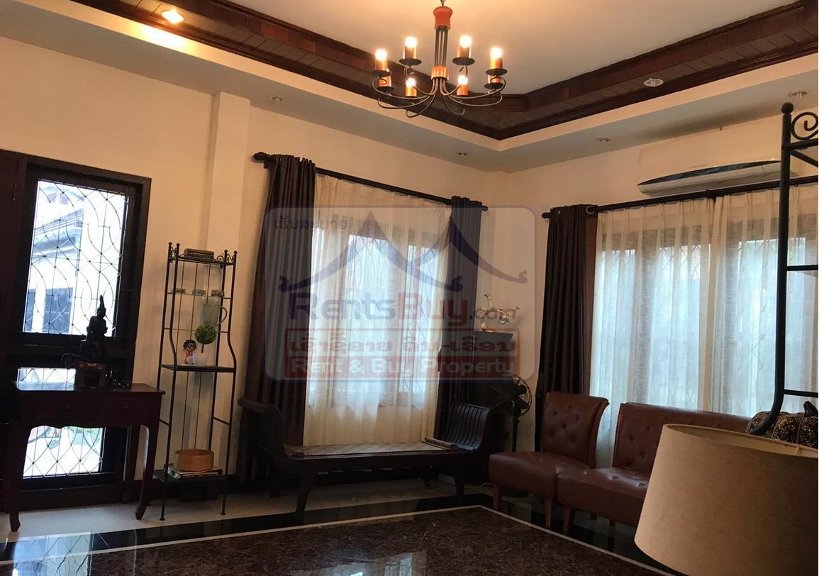 6766-Luxurious 4-Bedroom Family Home Near Patuxay Monument – Vientiane