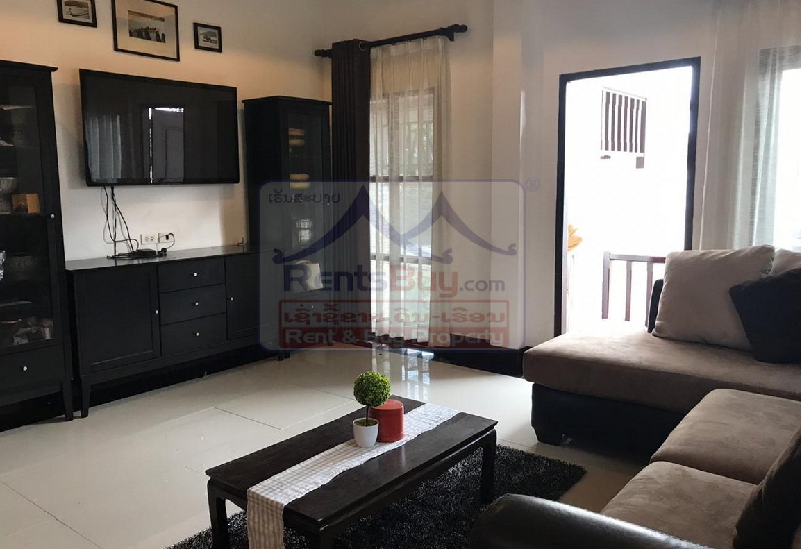 6766-Luxurious 4-Bedroom Family Home Near Patuxay Monument – Vientiane