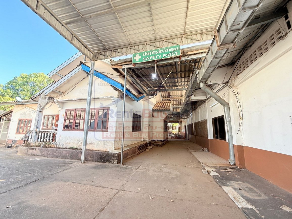 6804-Lao–Thai Gateway Industrial Hub: 10,000sqm Factory with Comprehensive Management & Staff Quarters