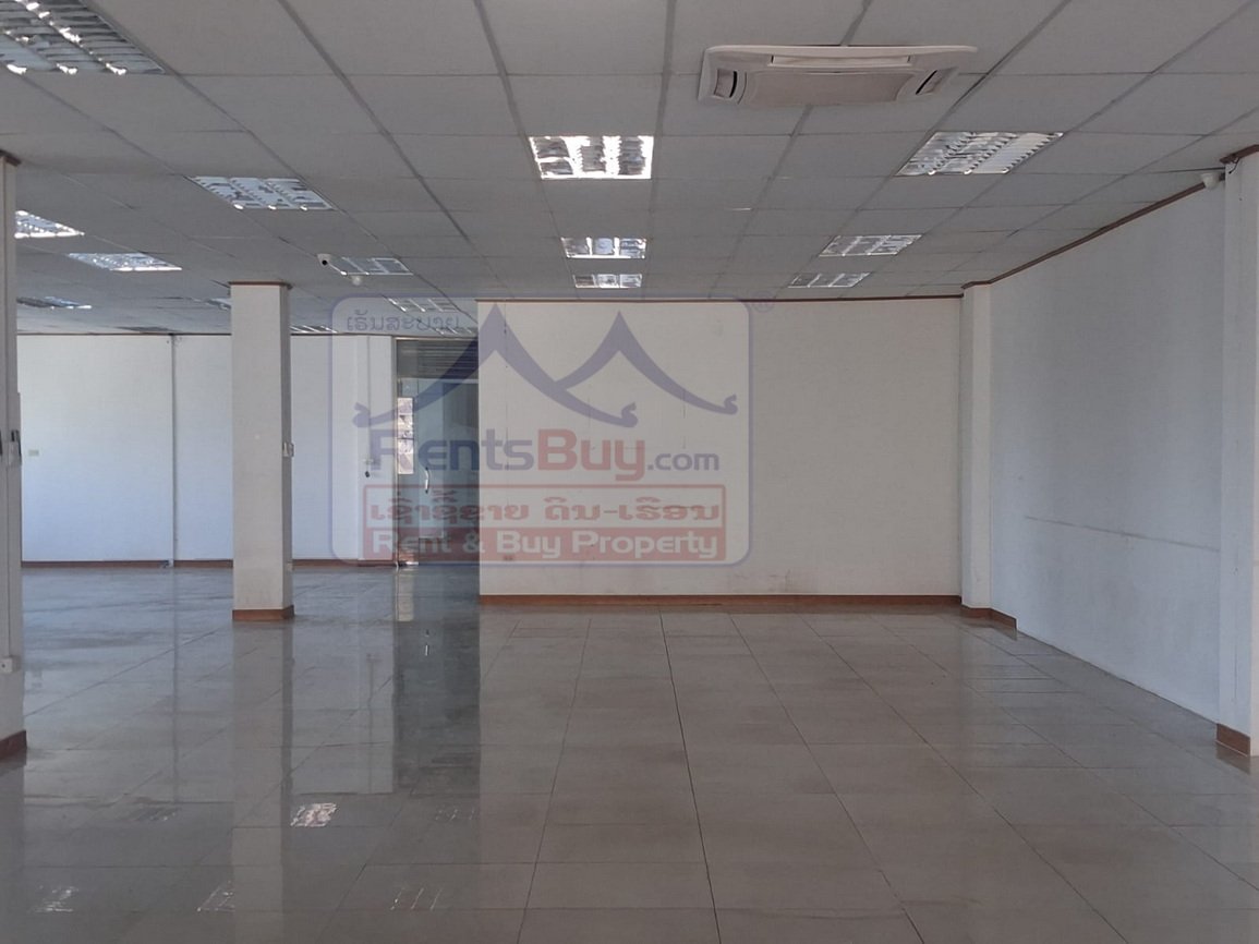 6809-Spacious Office Space Available for Lease in Xaysettha District, Vientiane Capital