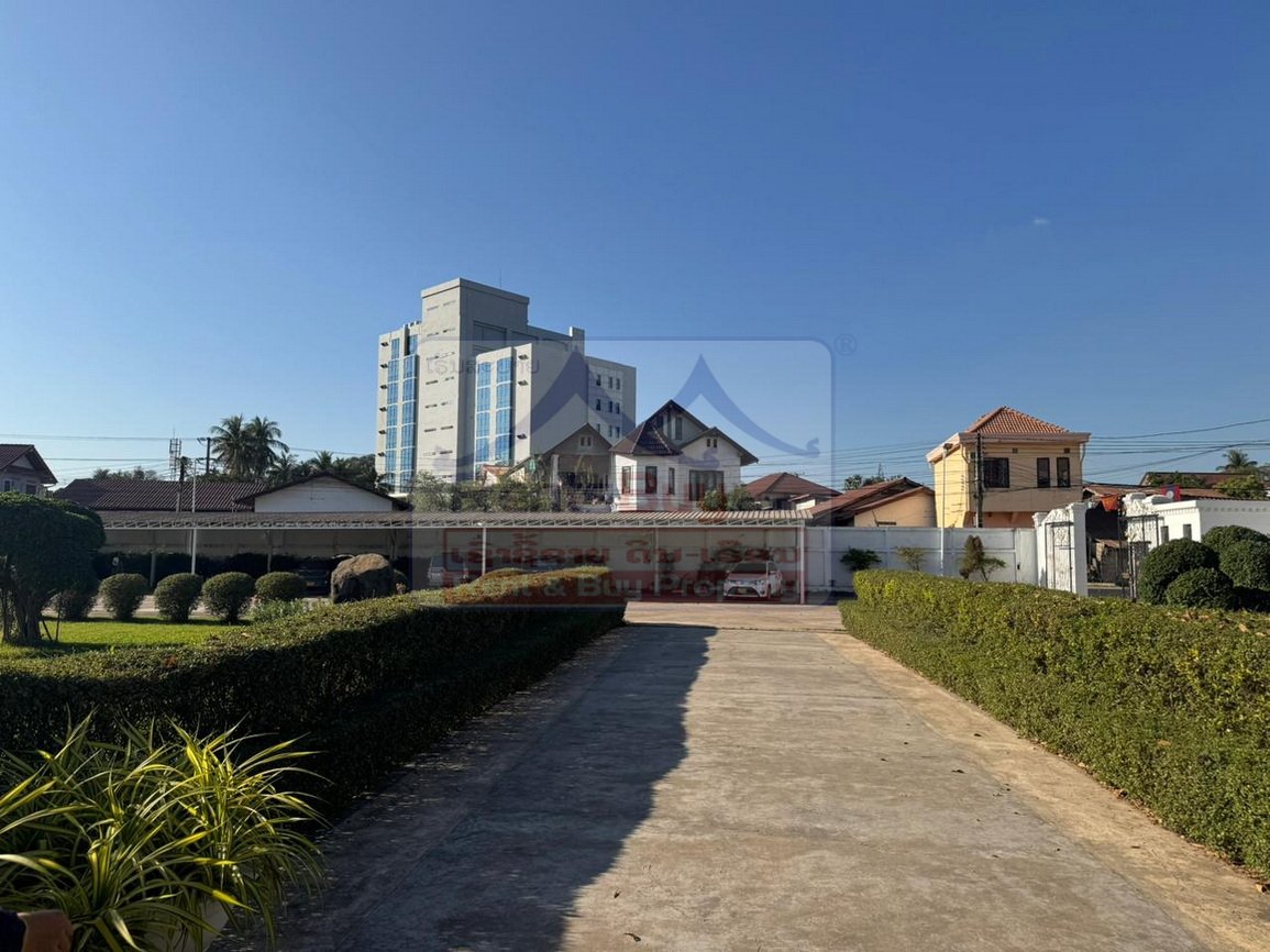houseandofficeforrent09 6828-Premium Dual-Purpose Property: Strategic Home & Office in Sisattanak Diplomatic Area
