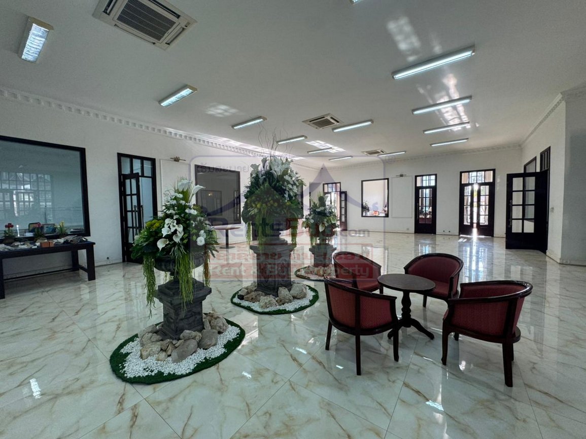houseandofficeforrent12 6828-Premium Dual-Purpose Property: Strategic Home & Office in Sisattanak Diplomatic Area
