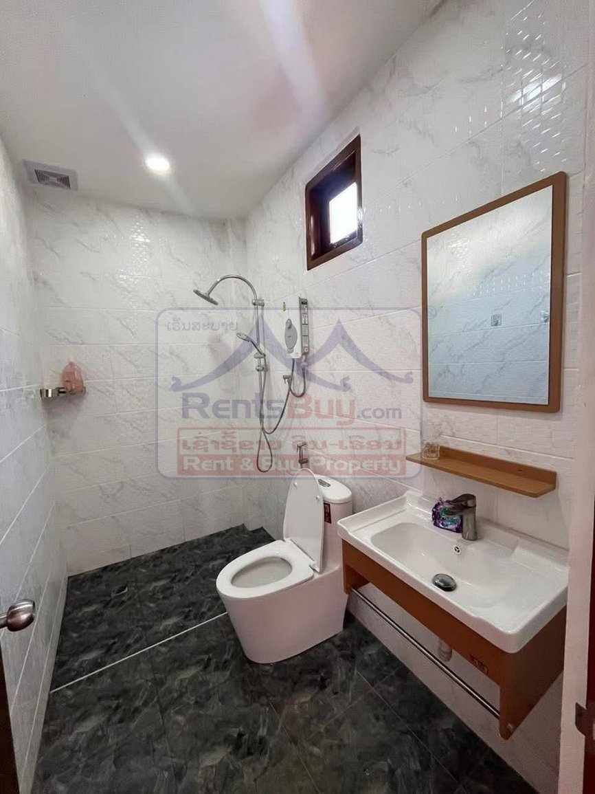 6837-Fully Serviced 3BR Home for Rent Near Wattay Airport & Northern Bus Station