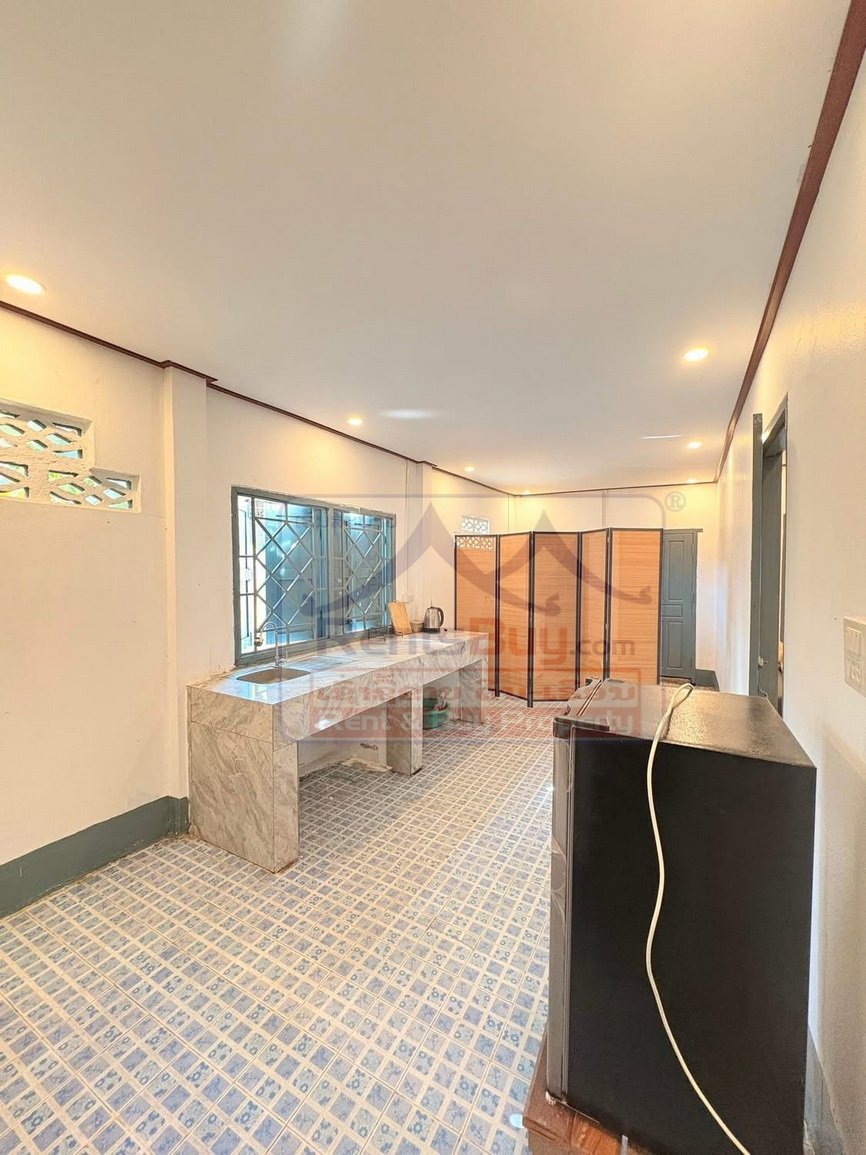 6812-Spacious 3-Bedroom Home Near phosy Market – Move-In Ready & Affordable