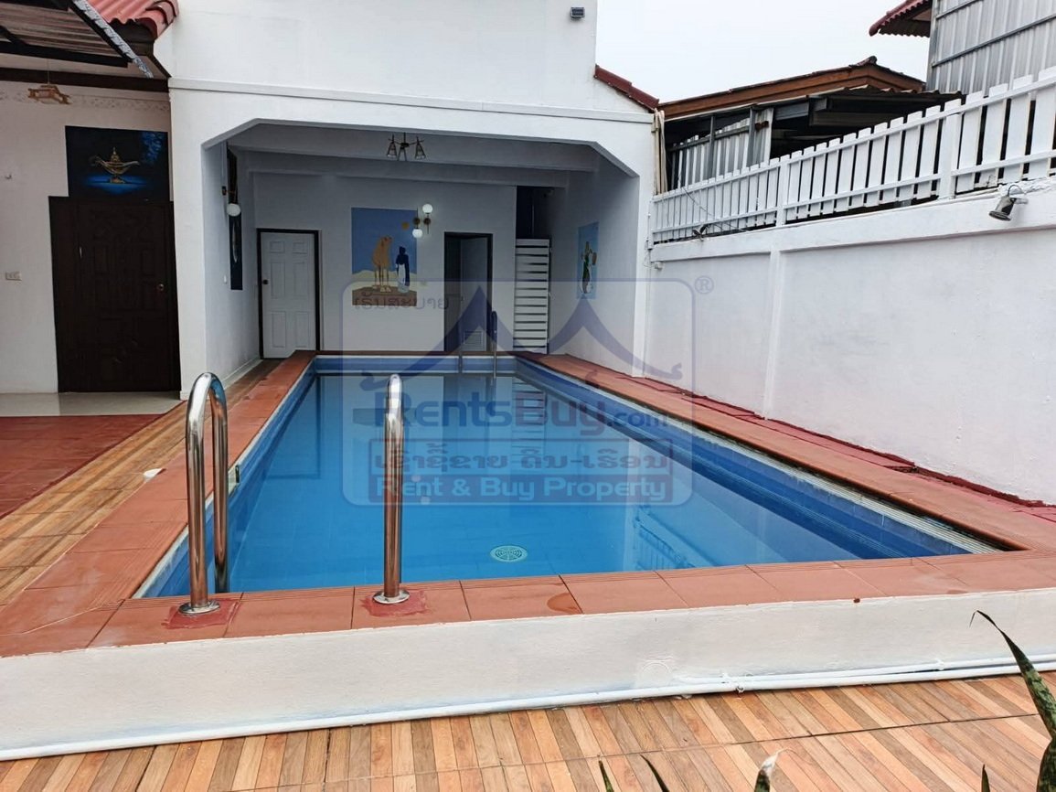 6815-Spacious 3-Bedroom Home in Prime Sisattanak Area – Safe, Quiet & Convenient