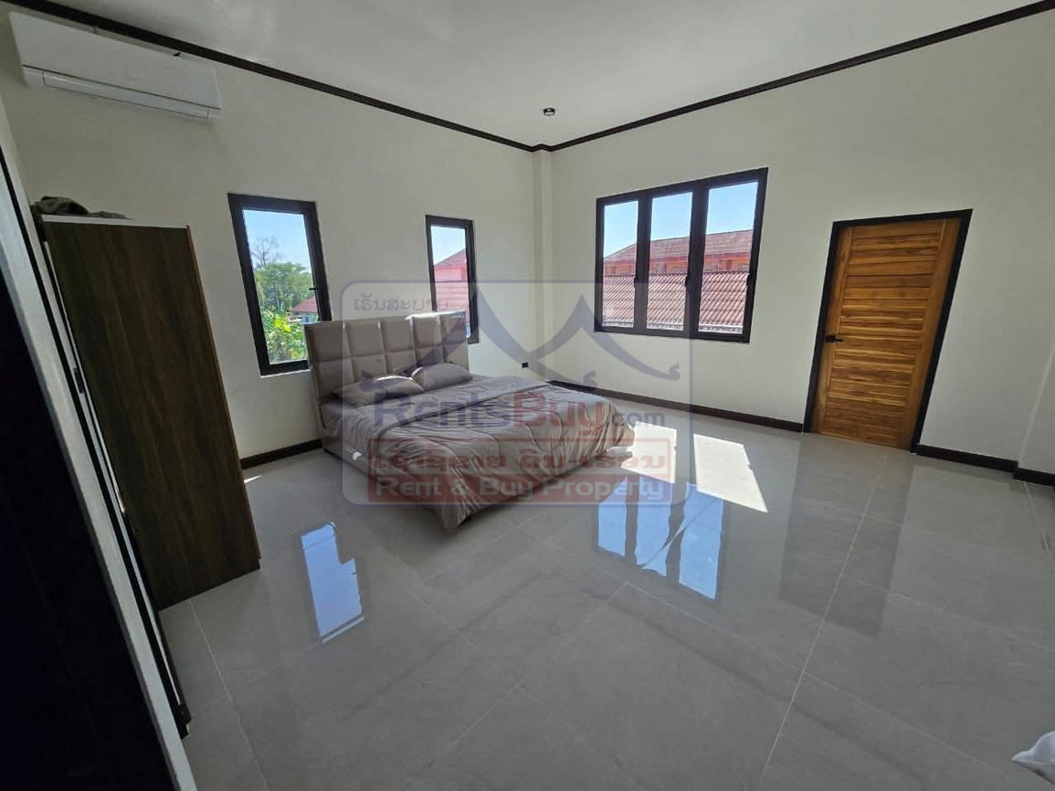 houseforrent03 6800-Spacious 5-Bedroom Family Home for Rent in Sisattanak District, Vientiane Capital