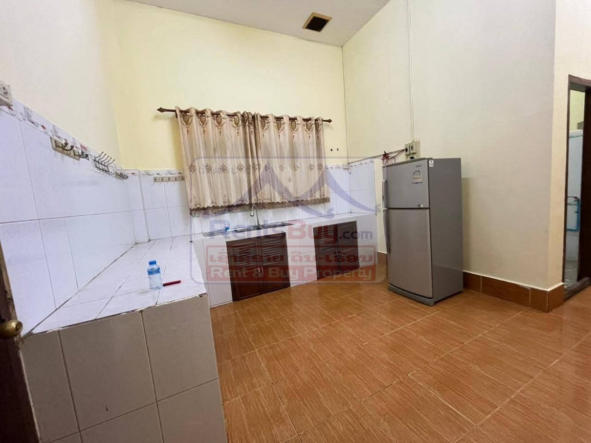 6827-Spacious 5-Bedroom Fully Furnished House for Rent Near National Convention Center