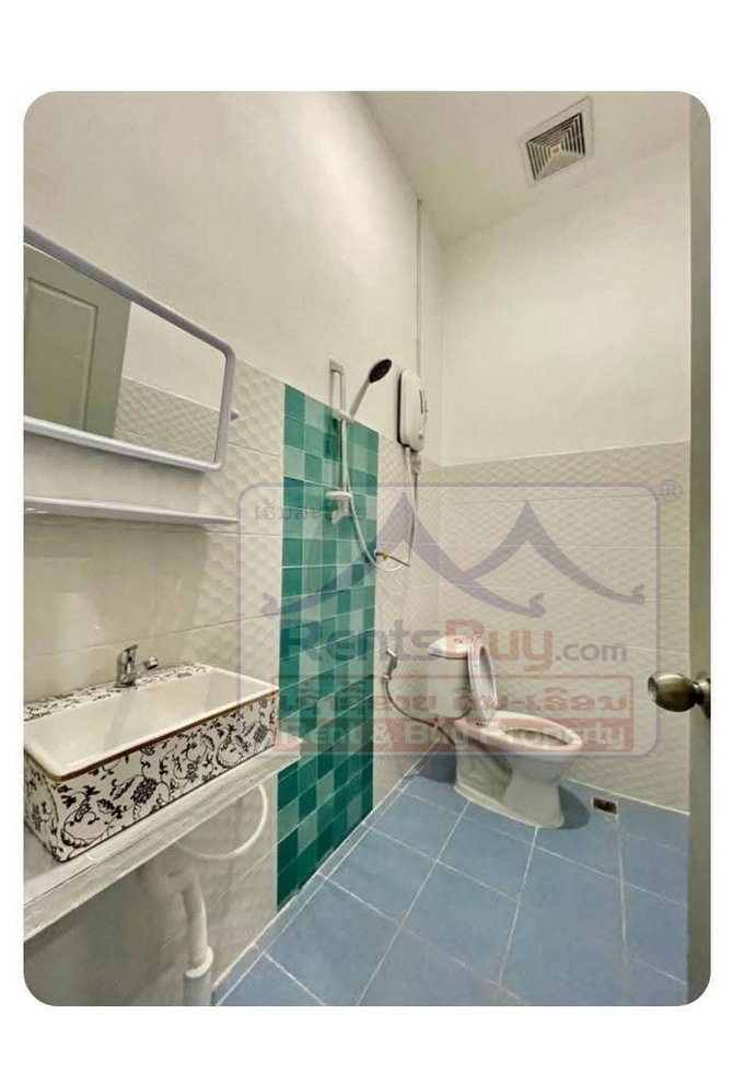 houseforrent04 6806-Elegant 3-Bedroom Fully Furnished Villa in the Heart of Luang Prabang