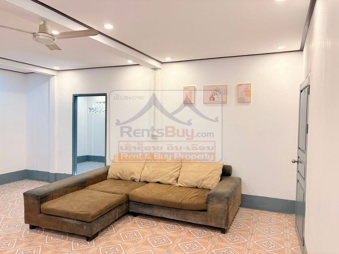 6812-Spacious 3-Bedroom Home Near phosy Market – Move-In Ready & Affordable