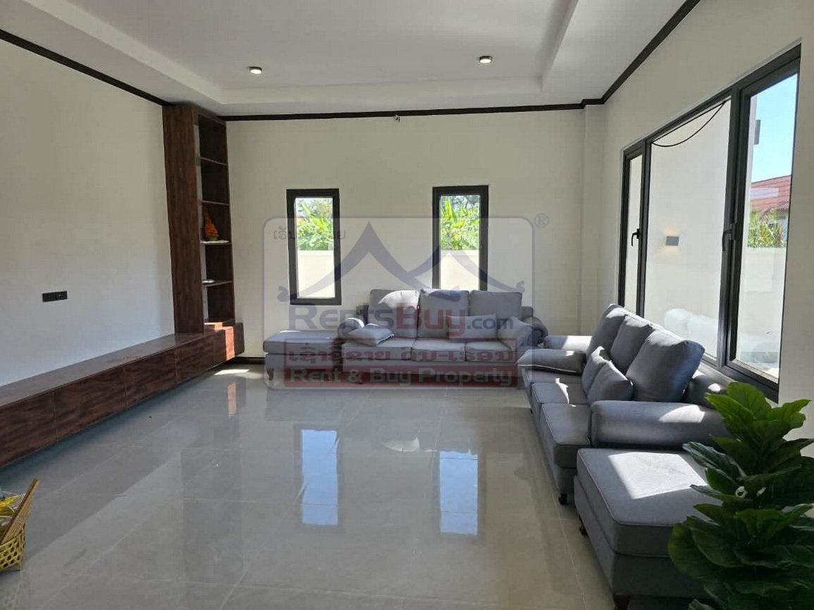 houseforrent05 6800-Spacious 5-Bedroom Family Home for Rent in Sisattanak District, Vientiane Capital