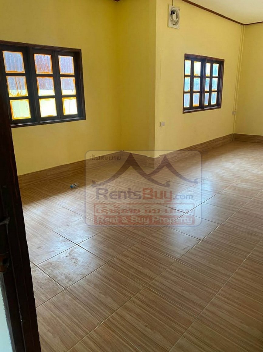 6813-Convenient Xaysettha Living: 2BR House Near Special Economic Zone
