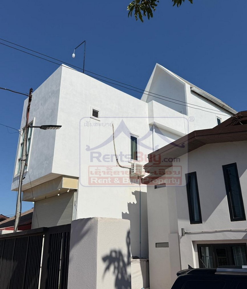 6801-Modern House for Rent Near International School – Fully Furnished with Rooftop Terrace