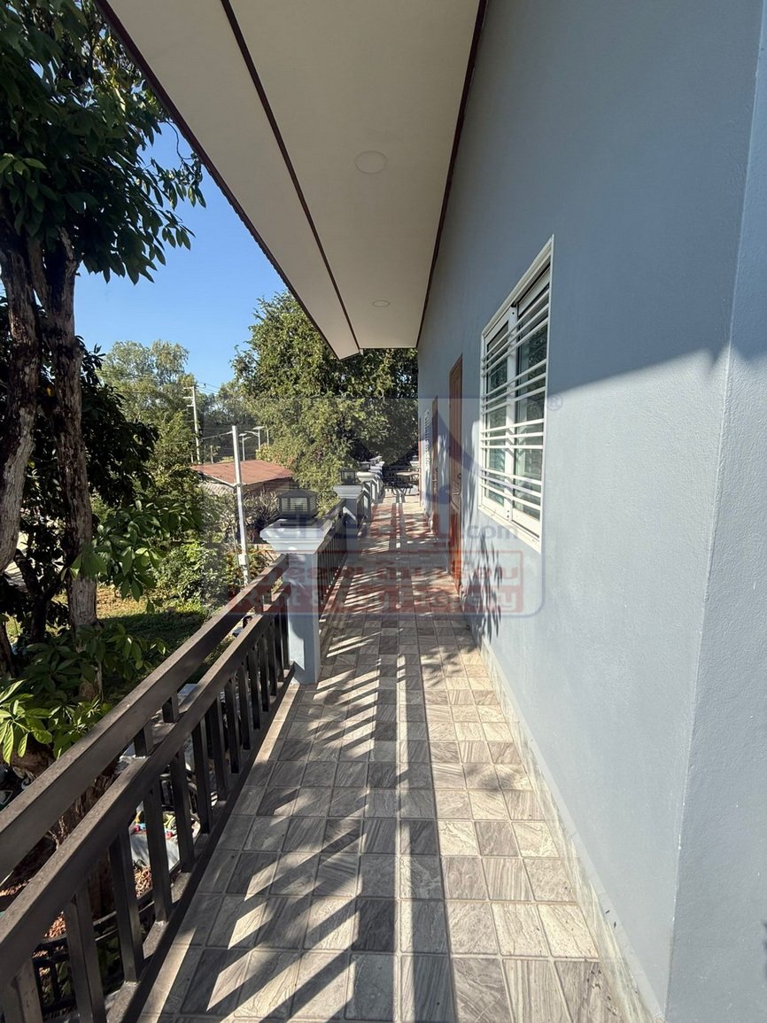 houseforrent07 6811-Modern 2-Storey Residence for Rent Near Lao Country Club
